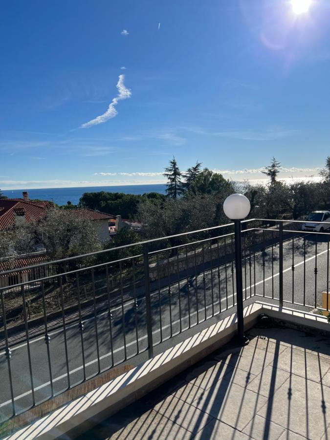 Corso Montecarlo Apartment Ventimiglia Ngoại thất bức ảnh